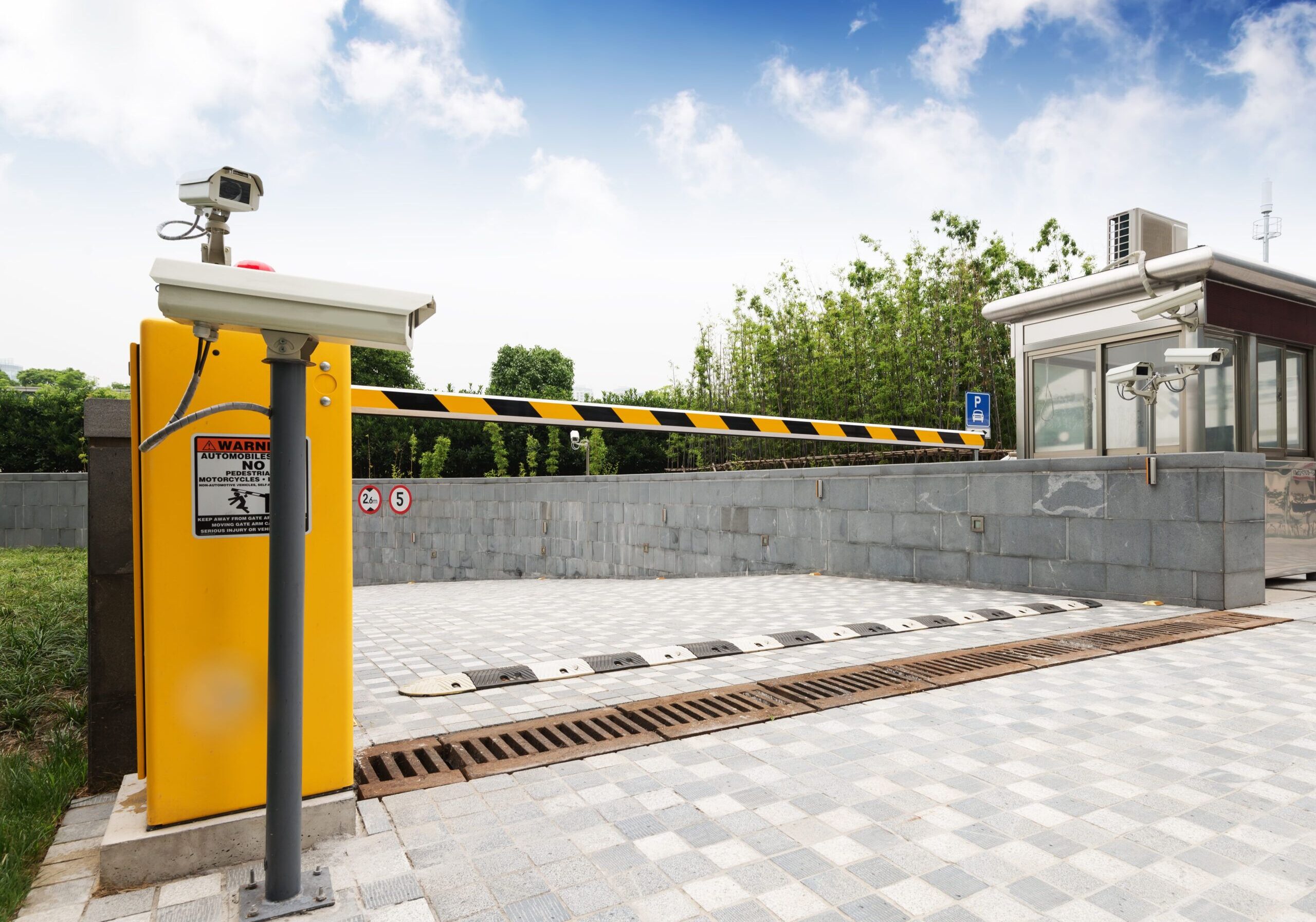 Barrier,On,The,Car,Parking